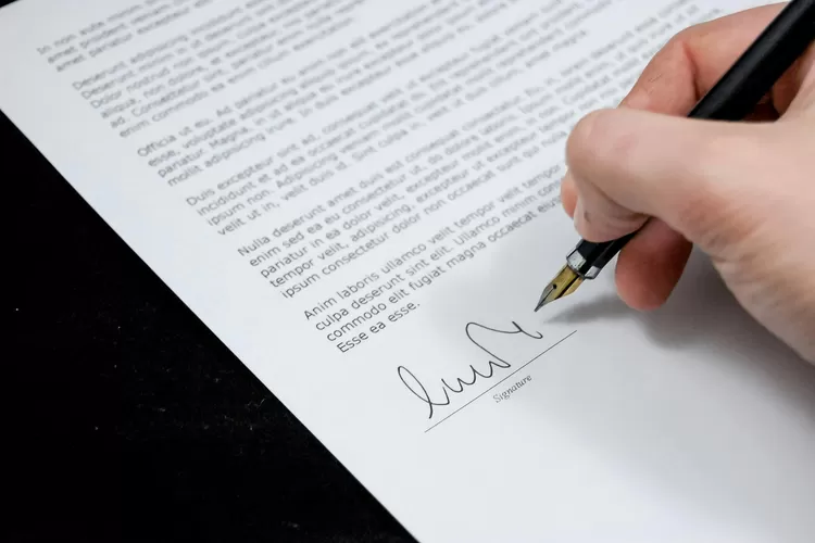 Administrasi Surat Menyurat