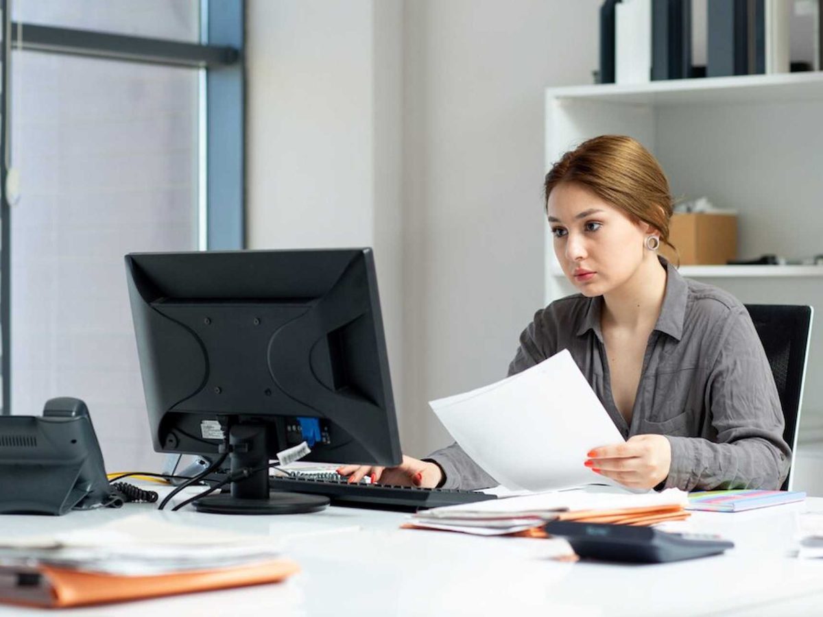 Tugas Staff Administrasi