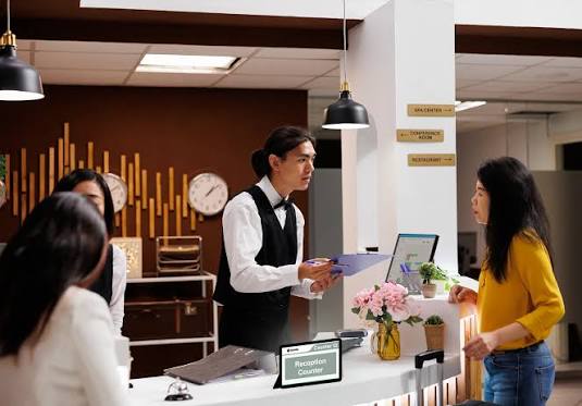 Booking Hotel